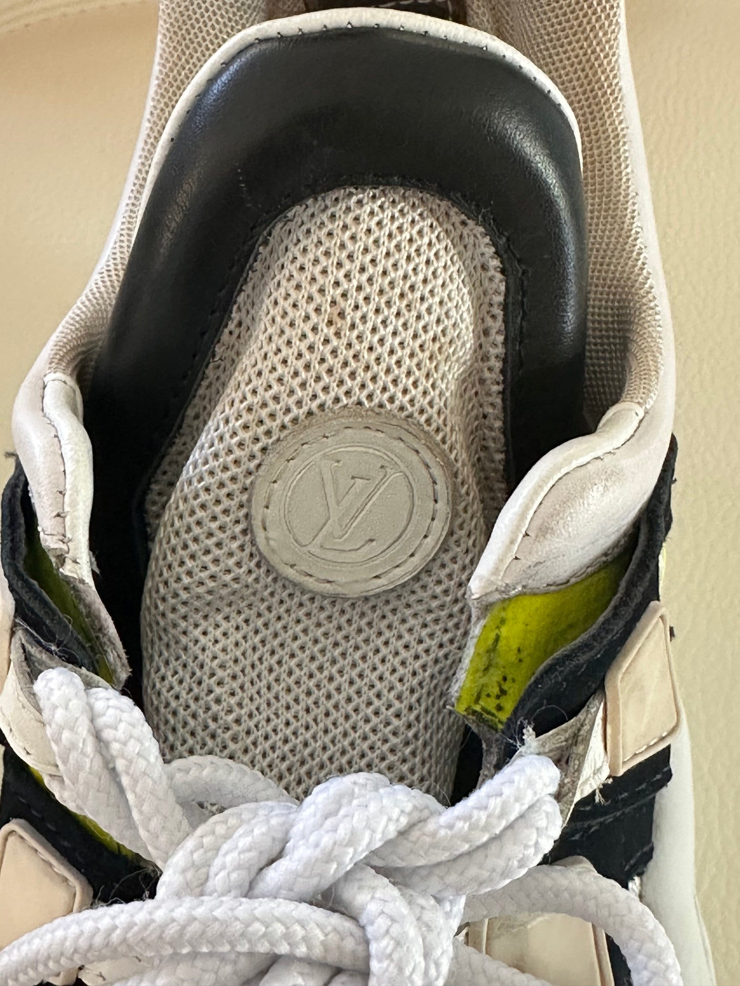 SNEAKERS LOUIS VUITTON