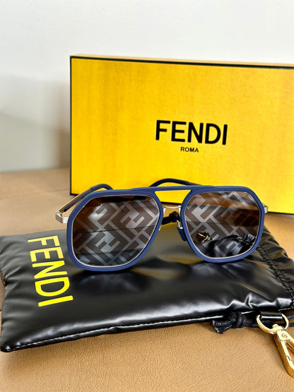 LUNETTES DE SOLEIL FENDI