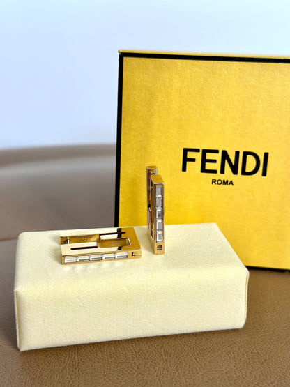 BOUCLES D'OREILLES FENDI