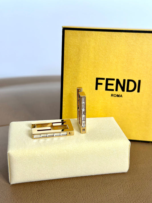 BOUCLES D'OREILLES FENDI
