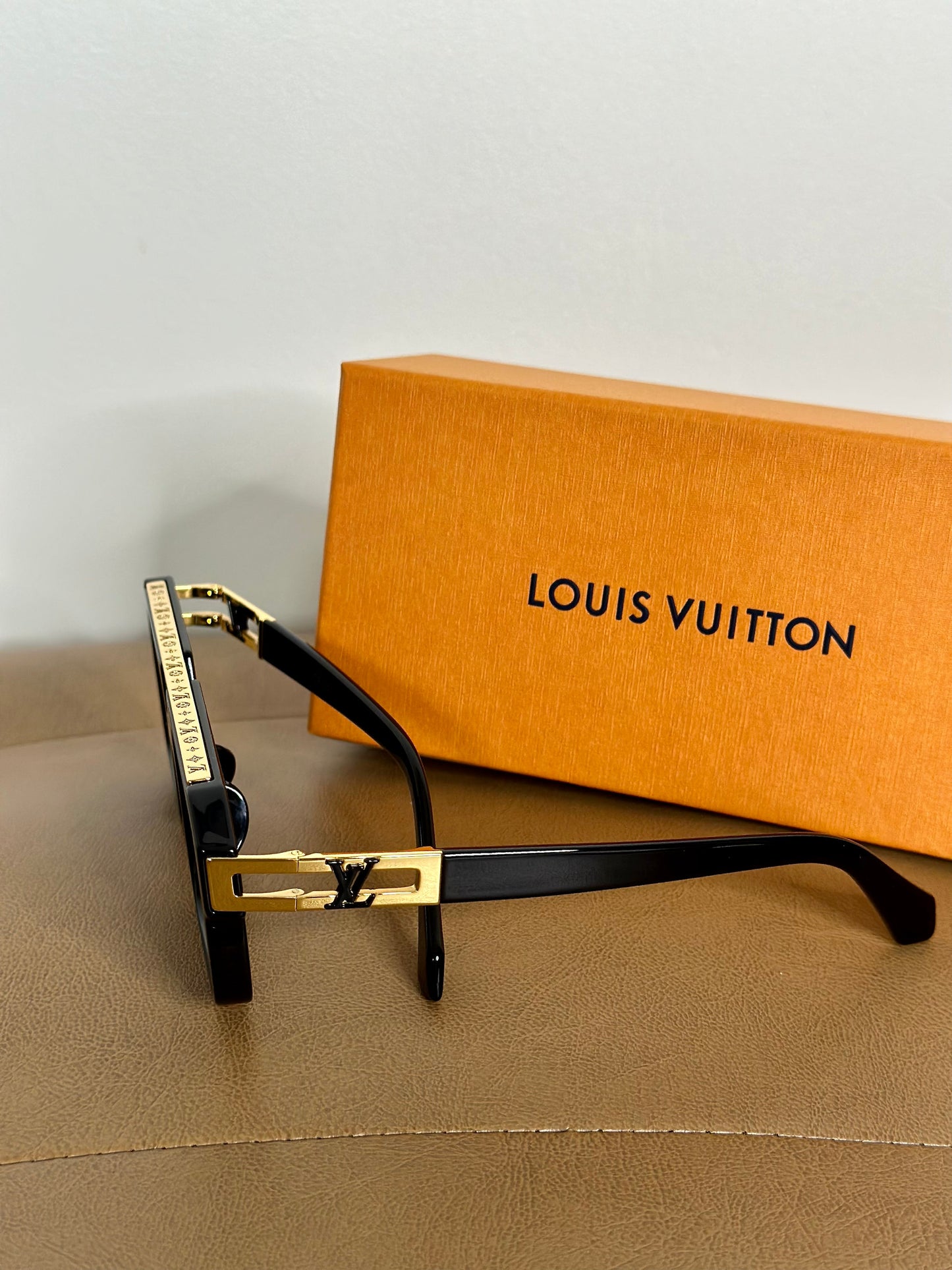 LUNETTES DE SOLEIL LOUIS VUITTON